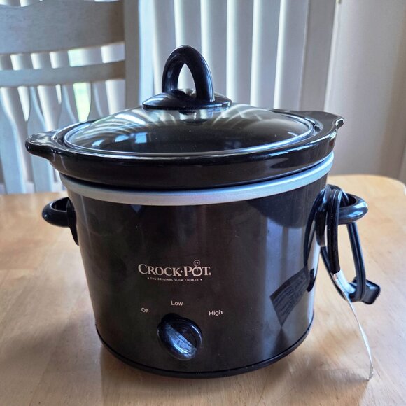 Crock Pot 2 Quart Slow Cooker (20) - Picture 4 of 4
